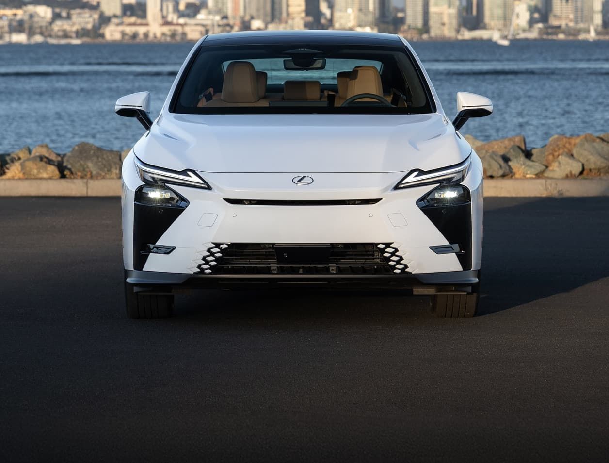Lexus ES 350h Premium+ AWD